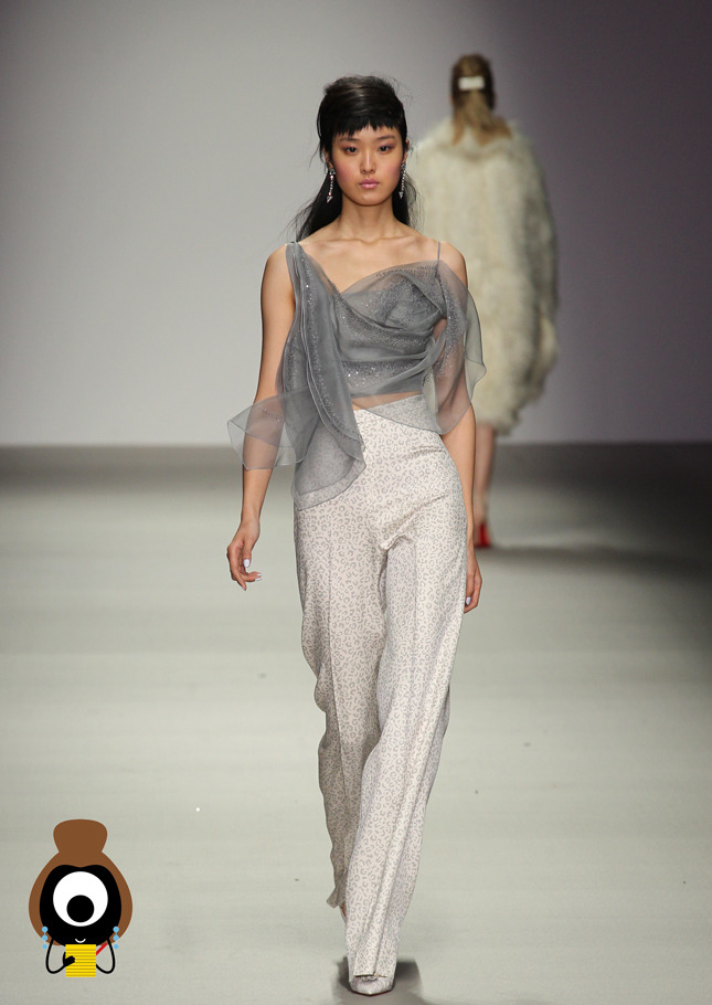 Holly Fulton: ����� ����