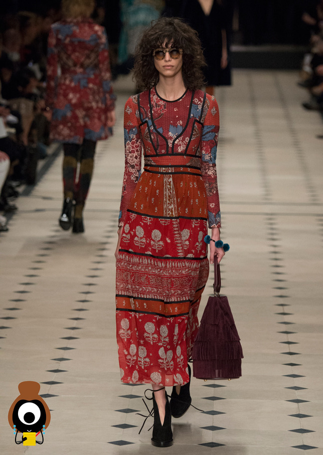 Burberry: Art and Crafts