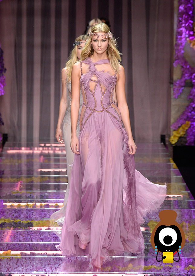 Atelier Versace: A Lighter Touch