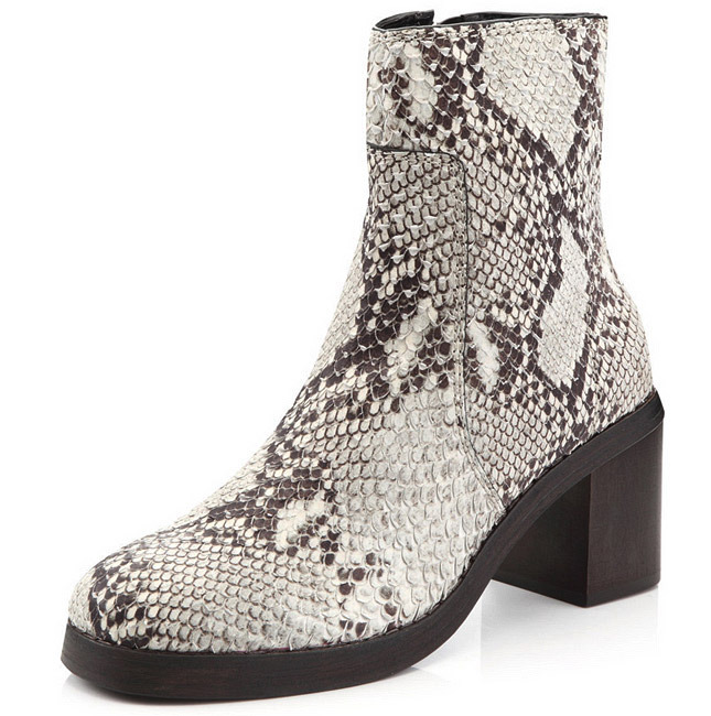 ���� ���: ������� Calvin Klein Jeans