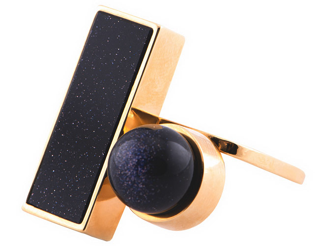 ����� ��������� � ���������� Sabrina Dehoff