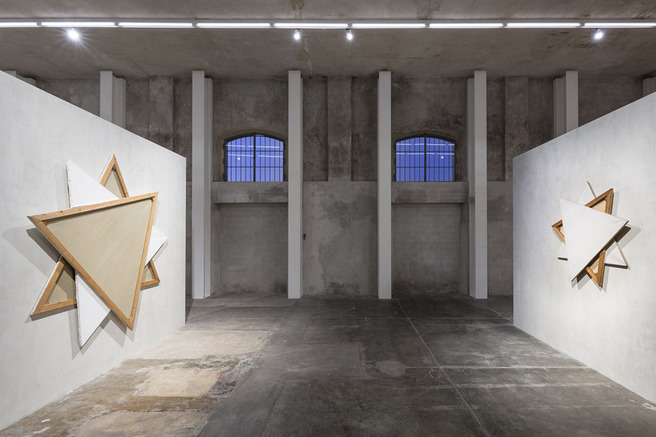 �������� Recto Verso � Fondazione Prada