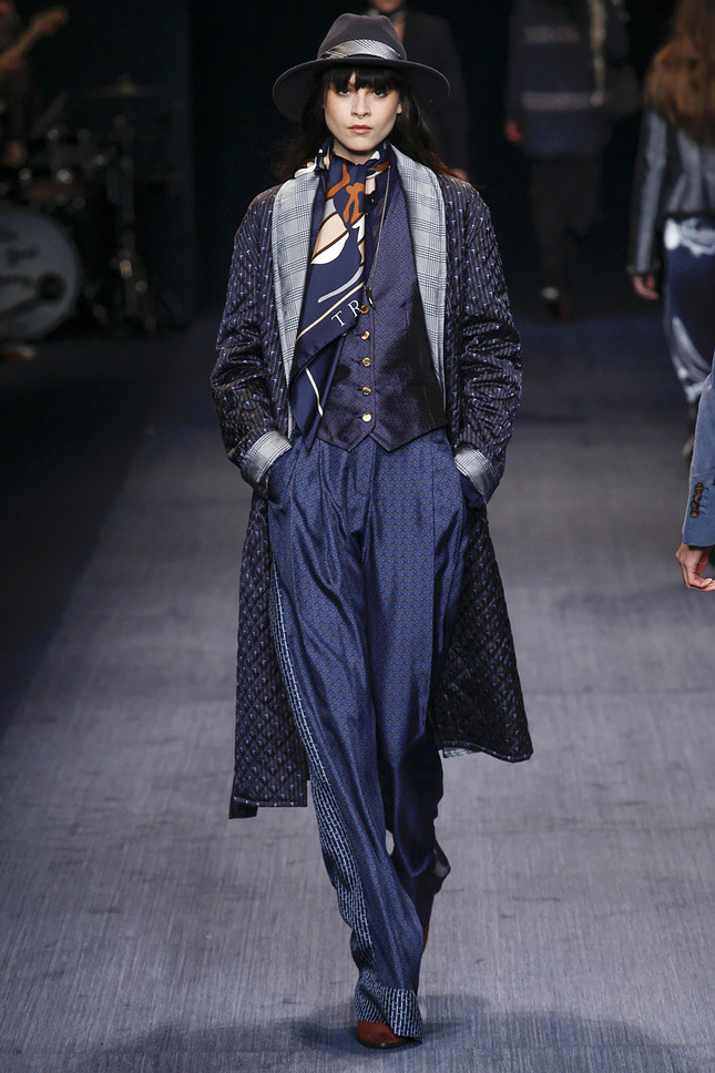 Trussardi �����-���� 2016