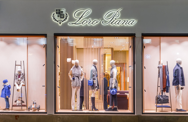   Loro Piana   