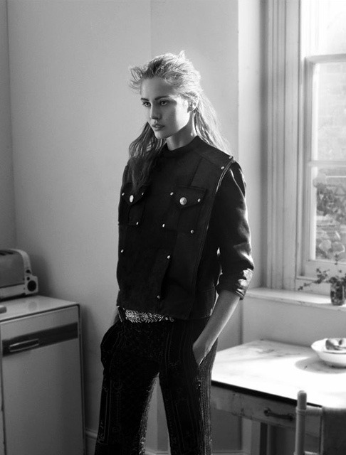 ����� ���� ���� �������� ��� Balmain