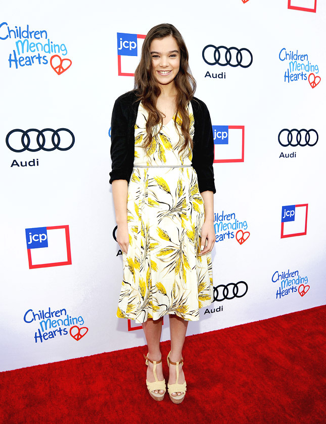 ����� ��������� � Tory Burch �� ����������� Children Mending Hearts Style Sunday � �������-�����