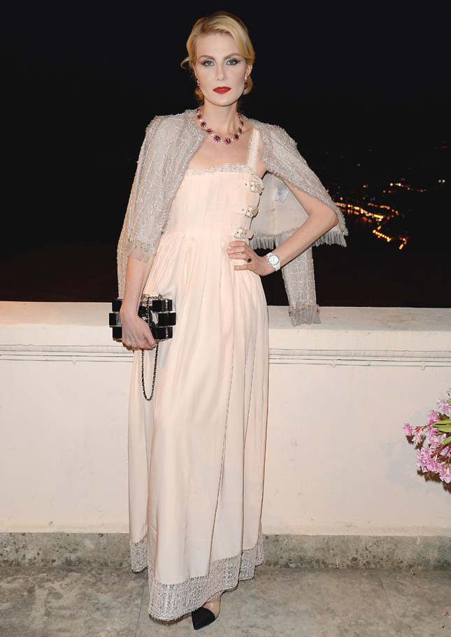 ������ ��������� � Chanel � ����� Rado