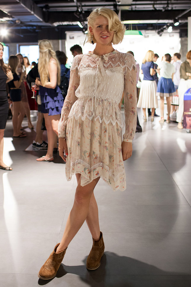 ������ ������� � ������ Nina Ricci �� ����������� � Podium market