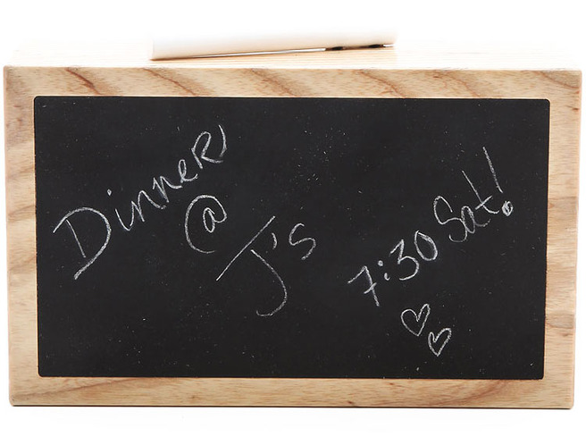 ���� ���: ����� One by Ashlyn'd