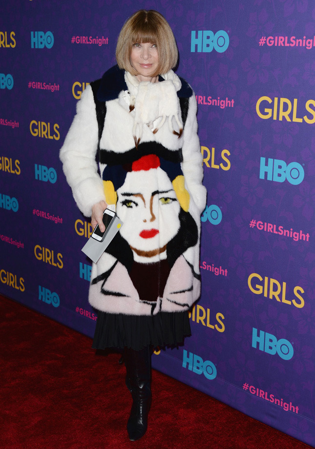 ���� ������ � ������ Prada �� �������� �������� ������ ������� Girls � ���-�����